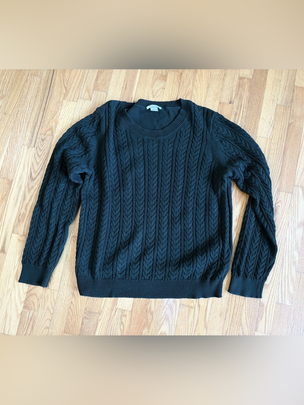 H&M dark green cable-knit sweater size L